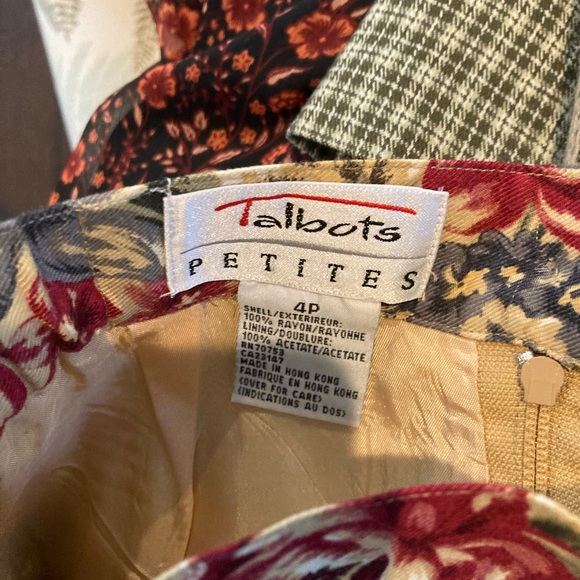 Talbots patterned skirt! - Picture 4 of 4